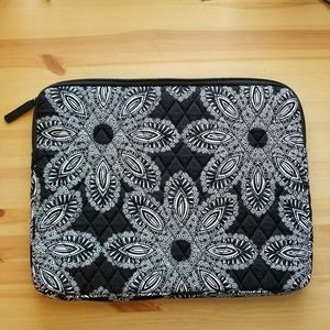 Vera Bradley 13in Computer Sleeve